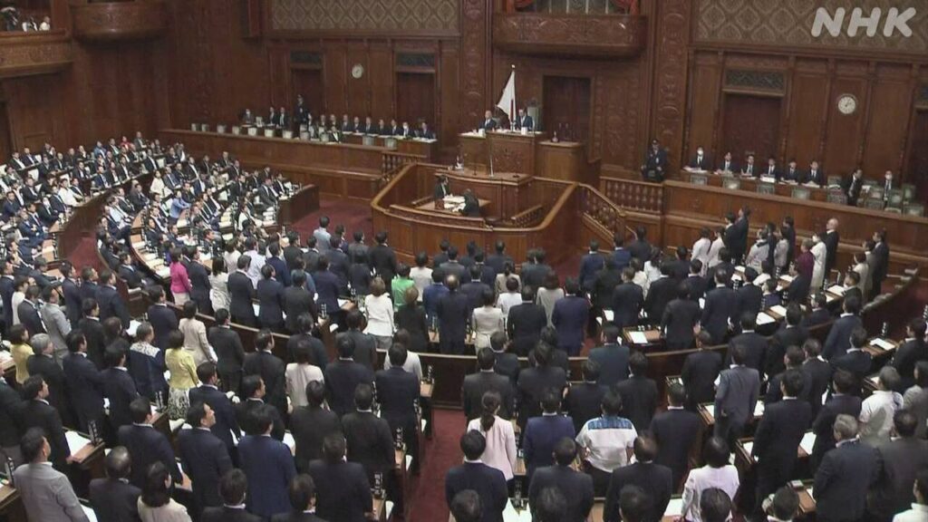 「ガソリン価格が突然大幅に下がる影響を真剣に検討したのか」　自民、ガソリン暫定税率廃止法案に反対
